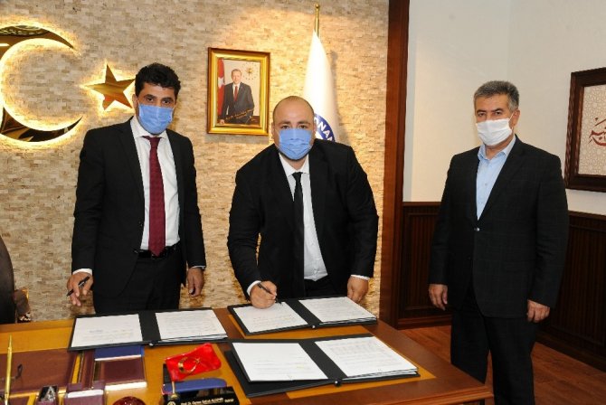 Adü’de İş Garantili Program İçin İmzalar Atıldı