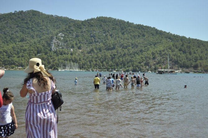 Kızkumu Plajı Pandemiye Rağmen Rekor Ziyaretçi Ağırlıyor