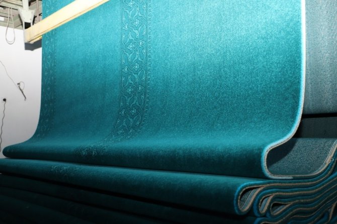 Ayasofya-i Kebir Camii’nin Halıları Manisa’da Dokunuyor