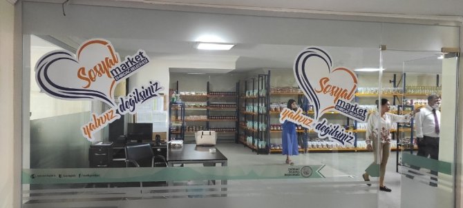 Emirdağ’da İhtiyaç Sahipleri İçin ’Sosyal Market’ Kuruldu