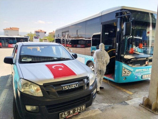 Manisa’da Dezenfeksiyon Uygulamaları Aralıksız Sürüyor