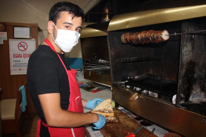 Aydınlı Esnaflar Yasağın Kaldırılmasına Sevindi