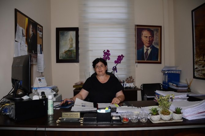 Kuşadası Belediyesi’ne Kadın Eli Değdi