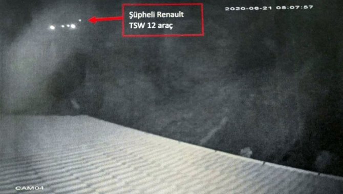 Jasat Hırsız Baba Oğlu Araç Farından Buldu