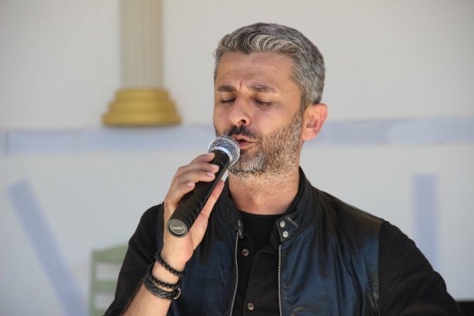 İbadete Açılacak Ayasofya Camii İçin Marş Yazdı