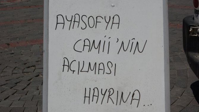 Uşak’ta Ayasofya-i Kebir Cami-i Şerifi Hayrına Lokma Döküldü