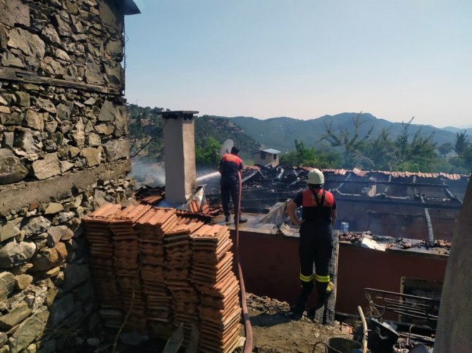 Dalaman’da Ev Yangını