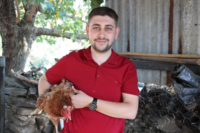 Yumurtanın İçinden Yumurta Çıktı, Vatandaş Şaştı Kaldı