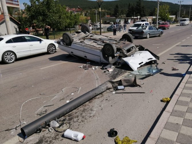 Tavşanlı’da Trafik Kazası: 2 Yaralı