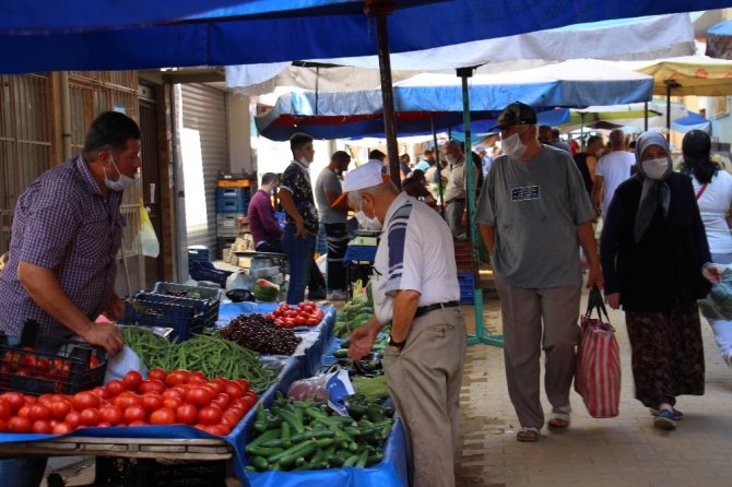 Efeler’de Bayram Süresi Boyunca Pazar Yerleri Kapalı Olacak