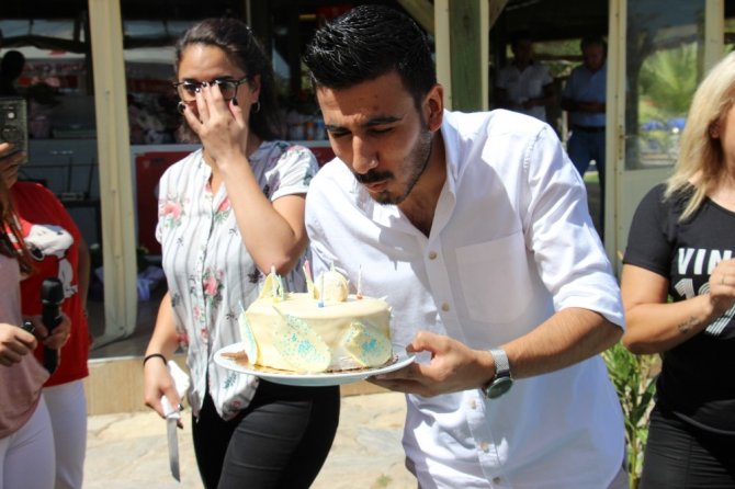 Başkan Kaplan’dan Gazeteci Kazankaya’ya Doğum Günü Sürprizi