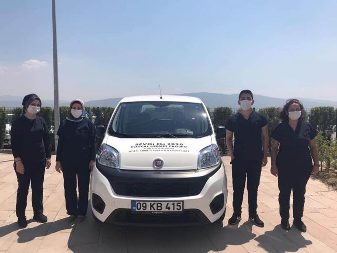 Köşk’te Yaşlı Çınarların Yüzleri Gülüyor