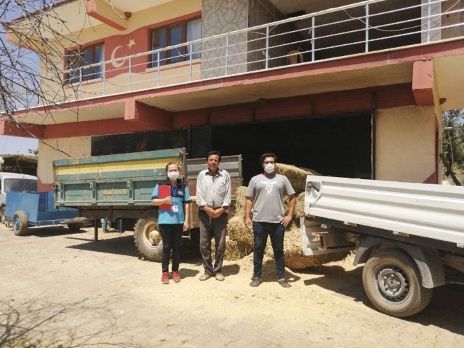 Büyükşehir’den Yangında Zarar Gören Çiftçilere Yardım Eli