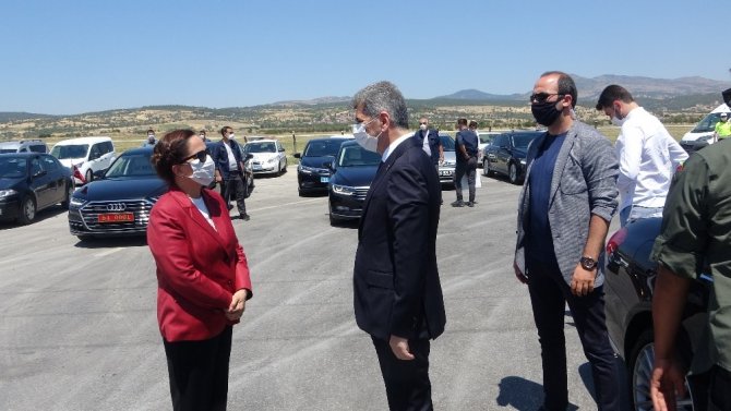 İçişleri Bakan Yardımcısı Sürücülere Uyarılarda Bulundu