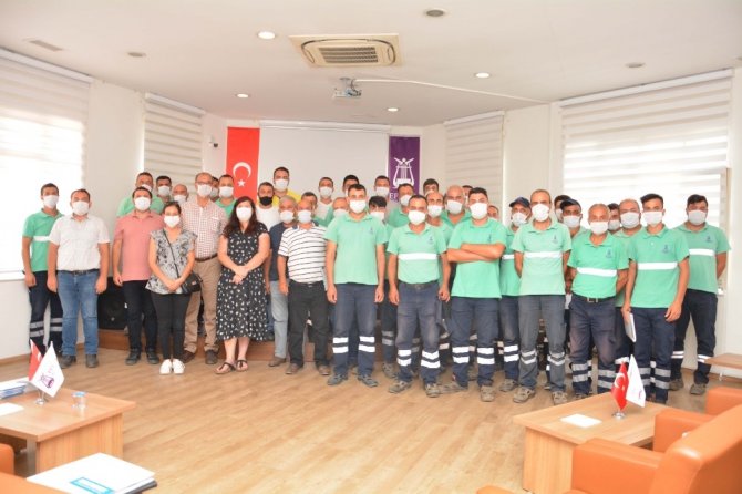 Efeler Belediyesi’nden Personele Haşerelerle Mücadele Eğitimi