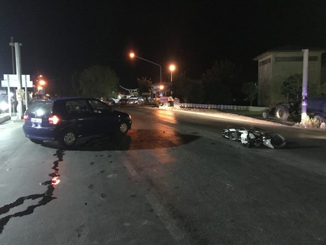 Kuşadası’nda Motosiklet Kazası; 1 Yaralı