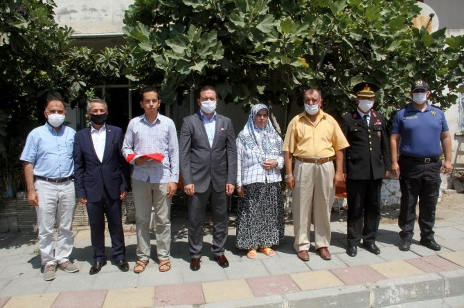 Kaymakam Fırat Şehit Ailelerine Bayram Ziyareti