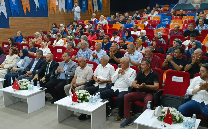 ak-parti-alg-03.jpg