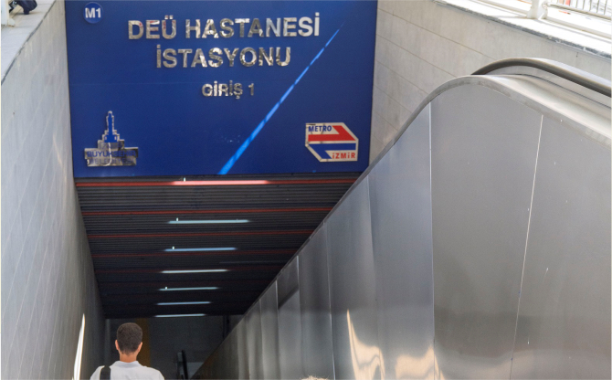 dokuz-eylul-metro-02.jpg