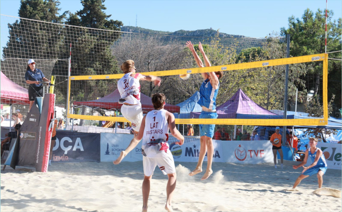 foca-plaj-vlb-09.jpg