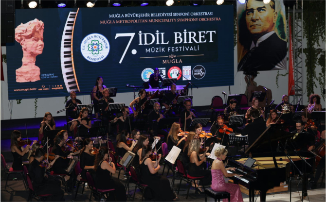 idil-02.jpg